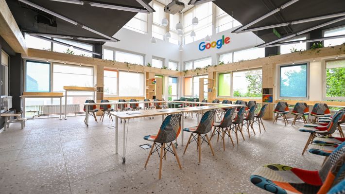 Google deschide Google Lab la Politehnică