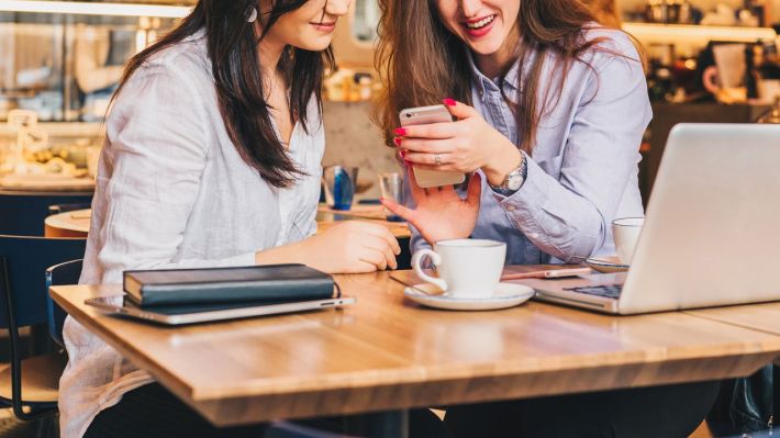 Proiect de educație financiară pe TikTok, lansat de Asociația CFA România