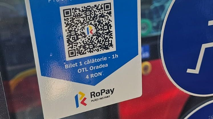 Premieră în Oradea. Românii vor putea să plătească biletul de tramvai și autobuz prin RoPay