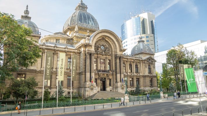 100 de milioane de lei de la CEC Bank pentru FamilyStart și StudentInvest
