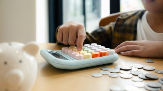 Clopoțelul se aude și în băncile din România: ING a adus „Matematica Altfel” în școli