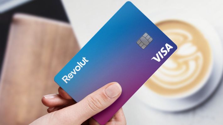 Pe ce au cheltuit românii banii cu Revolut, în primele trei trimestre ale anului