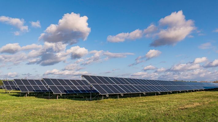 ProCredit Bank România, finanțare pentru construirea unui parc fotovoltaic în județul Cluj