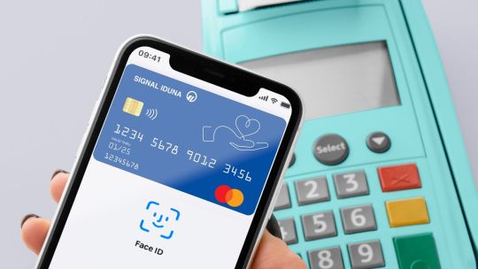 Signal Iduna lansează cardul virtual preplătit Easy Pay, pentru asigurările de sănătate private