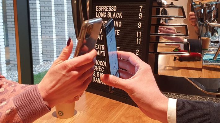 S-a lansat BTPOS, aplicația care transformă telefonul Android în POS