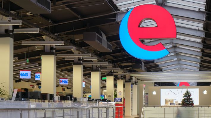 Black Friday 2022 la eMAG: Plata în rate a crescut cu 43% față de anul trecut