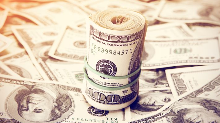 Miliarde de dolari continua sa curga la nivel global catre noii jucatori din sistemul financiar: cat au primit anul acesta si de la cine