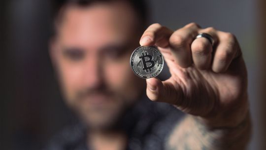 Cum schimbă MiCA peisajul cripto în Uniunea Europeană