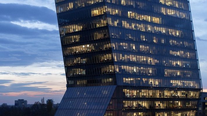 Unicredit cumpără o bancă digitală. După preluarea Alpha Bank România, italienii s-au dus la cumpărături în Belgia