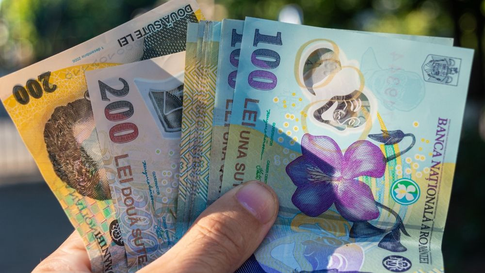 Garanti, care a fost cumpărată recent de Raiffeisen Bank, oferă un ultim cadou clienților: 300 de lei pentru cei care își iau credite