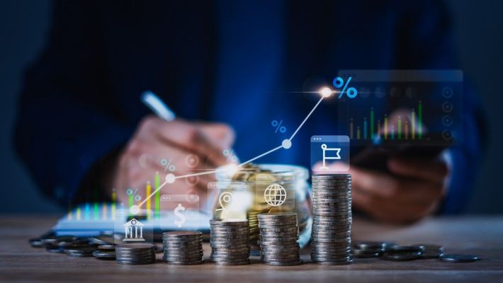 Diferențele dintre conturile de economii cu dobândă fixă și variabilă