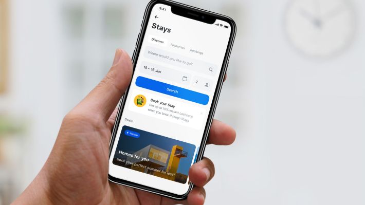 Revolut opens doors to homes around the world, as it launches holiday home rental service