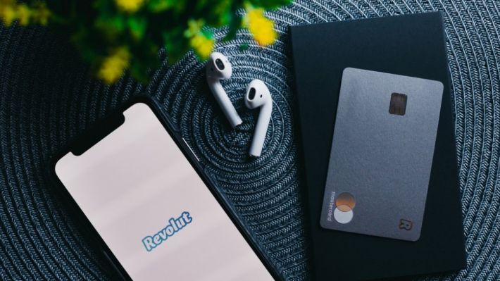 Revolut a înregistrat pierderi de 3 ori mai mari în 2019 față de anul anterior