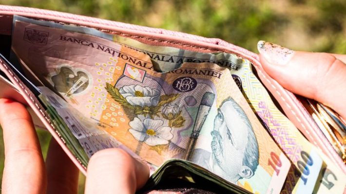 Românii se declară puțin sau deloc pregătiți financiar. Care sunt motivele?