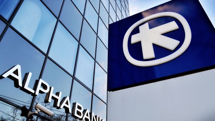 Alpha Bank, creștere de 14% a veniturilor totale în T3