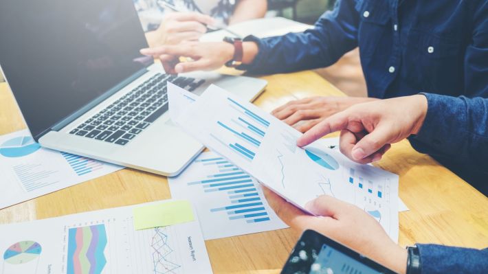 Finanţarea pentru start-upurile europene din domeniul tehnologiei se va înjumătăţi în 2023
