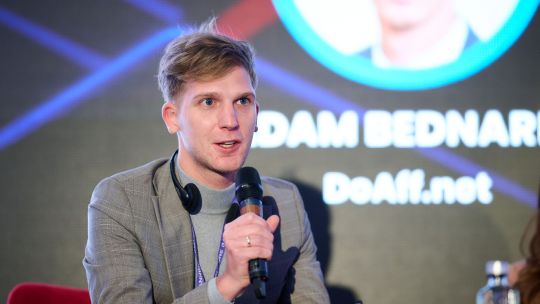 Future Banking Summit 2025 | Adam Bednarek, CEO DoAff: „Afilierea nu mai e doar un cuvânt la modă, ci o strategie de creștere pentru sectorul financiar”