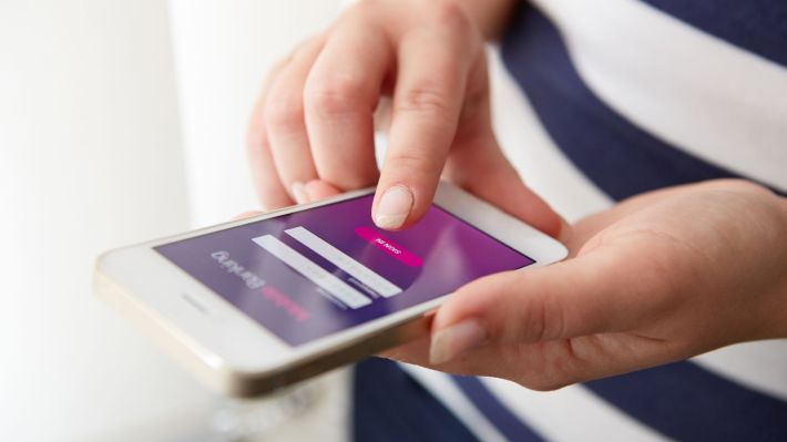 Mobile bankingul, banca din telefon pentru fiecare