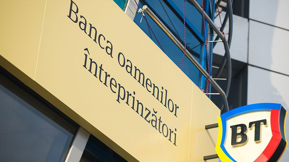 Banca Transilvania încheie anul achizițiilor cu profit în creștere și lider pe piață, însă Grupul BT bate pasul pe loc sub presiunea taxelor și a costurilor de integrare