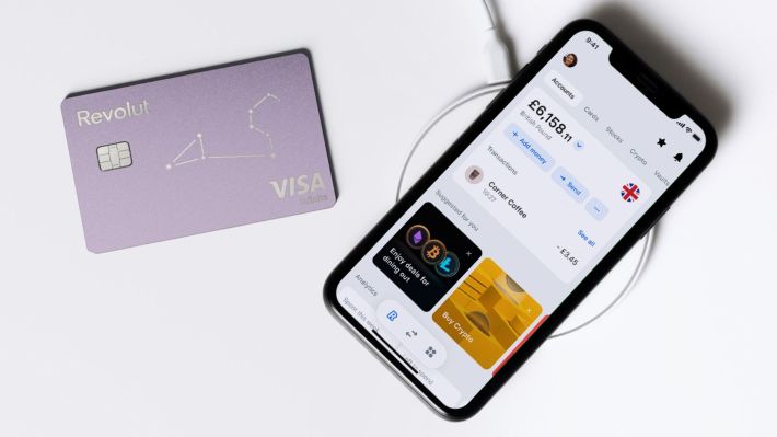 Revolut a ajuns la 25 de milioane de clienți, dintre care 2,5 milioane în România