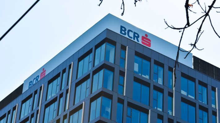 Pensiile facultative BCR Plus 100% online în George