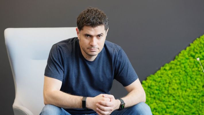 Parteneriat FlowX.AI și UiPath pentru experiențe digitale