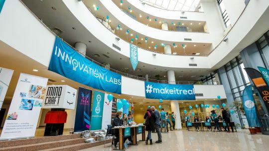 Sales Lead Generator si FinBot, doua echipe din categoria FinTech care vor sa castige Innovation Labs: ce solutii dezvolta