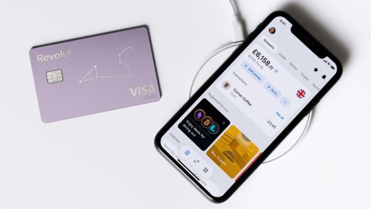 Revolut, încă un pas spre statutul de bancă digitală globală: se conectează direct la SEPA