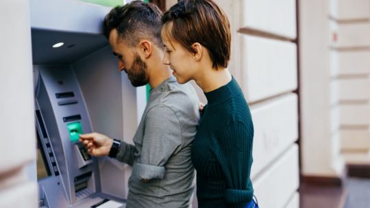 Figo.Pay, primul pachet de servicii bancare pentru persoanele vulnerabile
