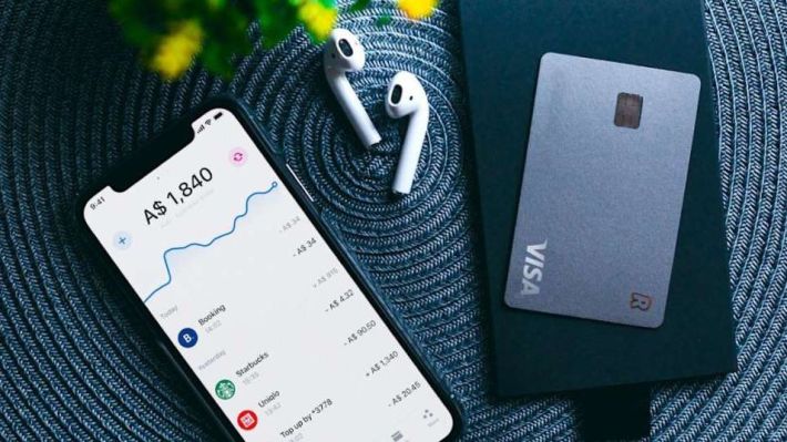 Clienții Revolut vor putea cumpăra un nou tip de fonduri mutuale direct din platformă