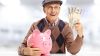 Ce generație se pricepe cel mai bine la bani? Cei de 50-64 de ani îi întrec pe tineri