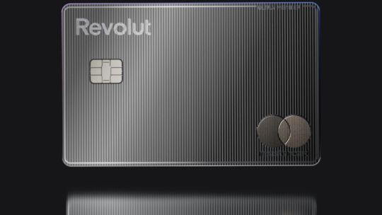 Revolut trece la nivelul Ultra