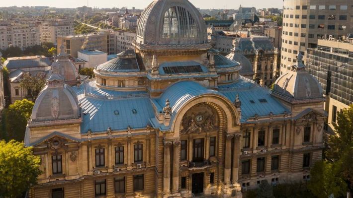 Cum s-a digitalizat cea mai bătrână bancă din România: CEC a bătut palma cu FintechOS și a ajuns pe locul 3 în topul băncilor românești