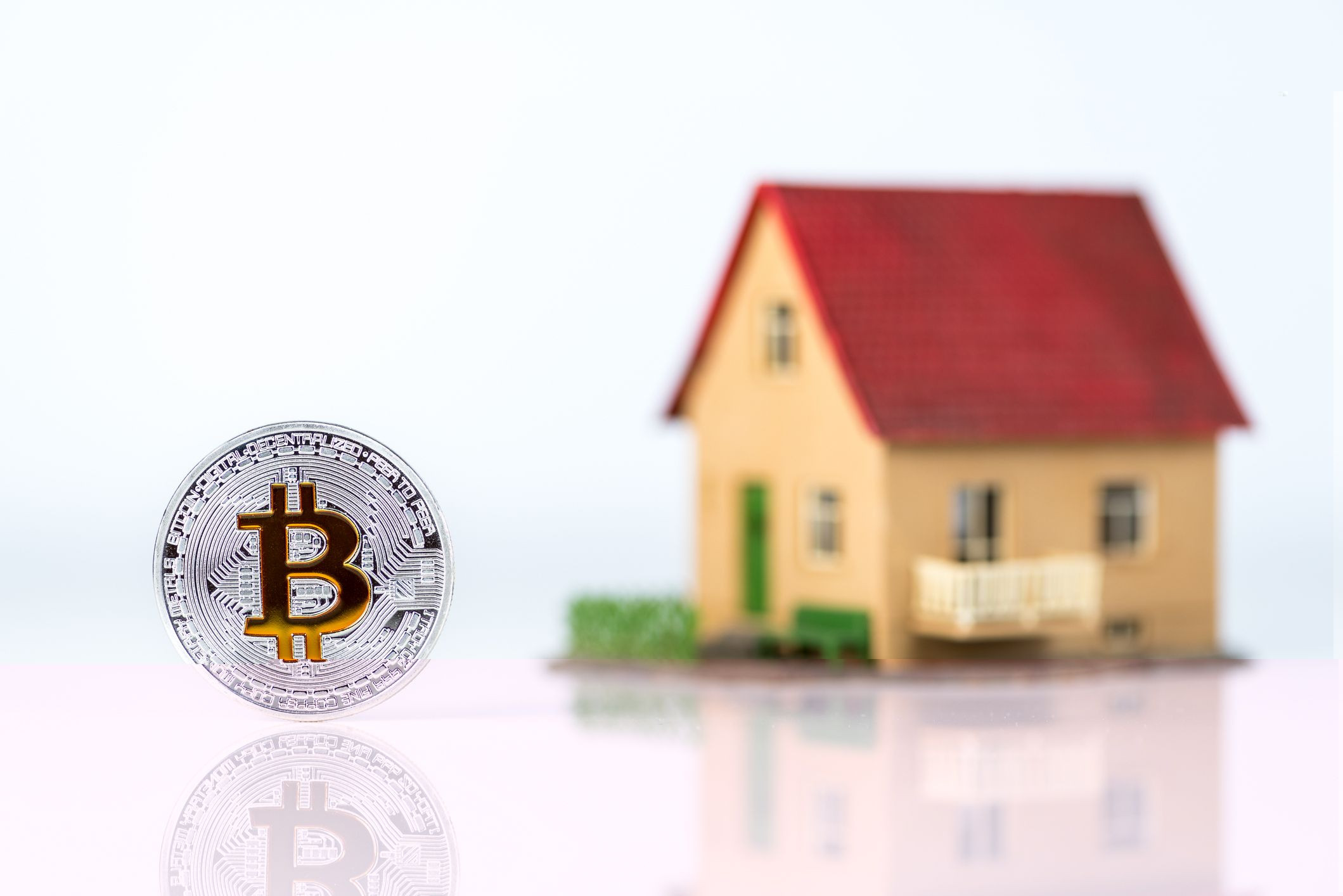 Bitcoin sau investiție imobiliară?