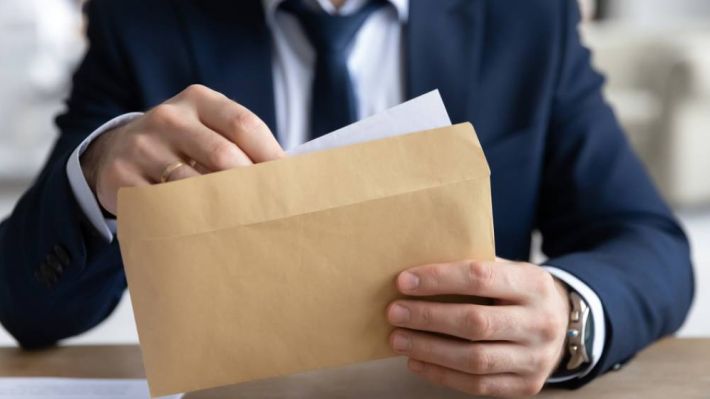 Ofertă pentru firmele înființate în 2025: Ai cont bancar și abonament SmartBill gratuite timp de 1 an