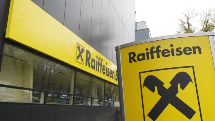 Raiffeisen Bank majorează dobânzile la depozite