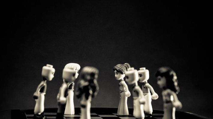 Mediul de afaceri „la feminin”: CEC oferă finanțări femeilor antreprenor într-o nouă rundă a programului Femeia Antreprenor