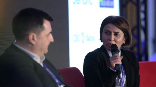 Future Banking Summit 2025 | Cum aleg băncile IT-iștii cu care să lucreze. Ce spune Lidia Cîrstei, FintechOS, despre povestea cu ProCredit: „Este important să asculți partenerul”