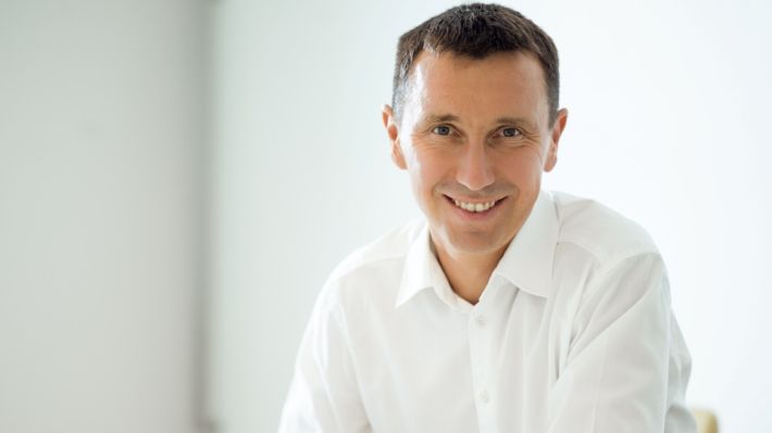 Dateio a lansat, împreună cu UniCredit Bank, platforma ShopSmart pentru oferte cashback