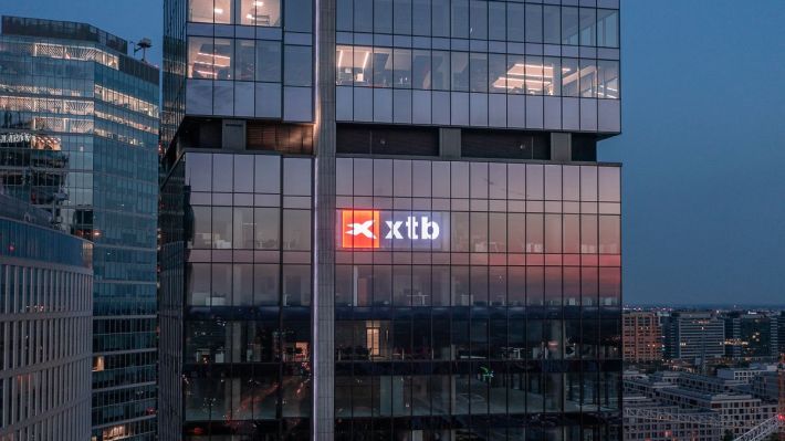 Semestru record pentru XTB: Creștere de peste 65% a numărului de clienți noi