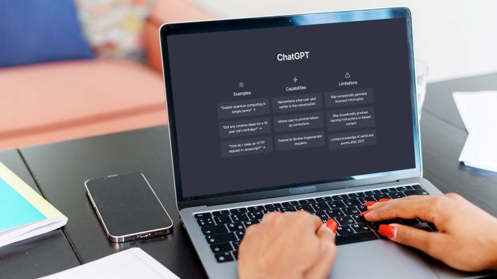 Inteligenţa artificială generativă poate creşte cu 45% productivitatea echipelor de dezvoltare