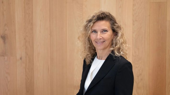 Silvia Cappellini, Fundația UniCredit: „O bancă are și un rol social de jucat”