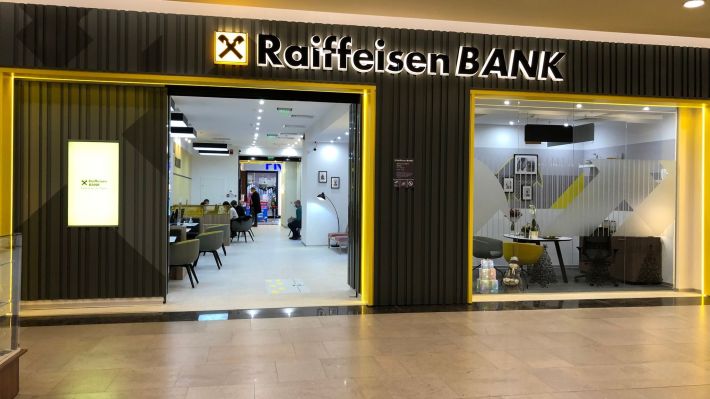 Raiffeisen Bank oferă credite de până la 500.000 de euro celor mai ambițioase IMM-uri