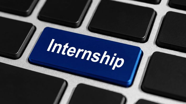 OPORTUNITATE: Zitec oferă peste 20 de internship-uri pasionaților de IT