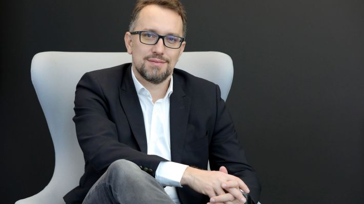 Radu Constantinescu, Qualitance: „Într-o criză, soluțiile vin tot din zona tehnologiei”
