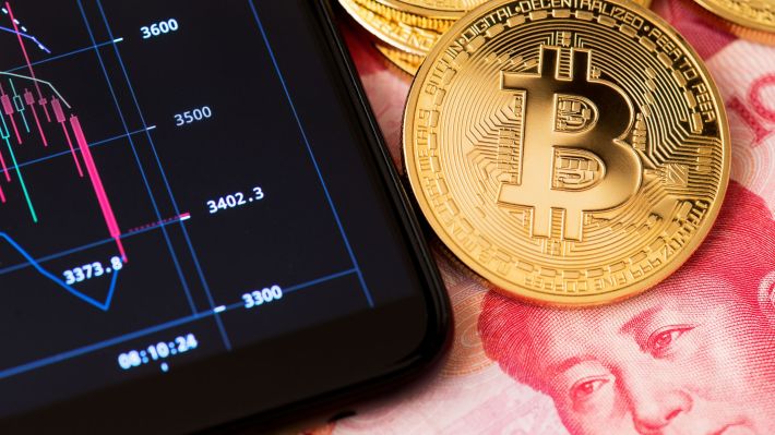 Raport PwC: Peste o treime dintre fondurile speculative tradiţionale investesc în active digitale