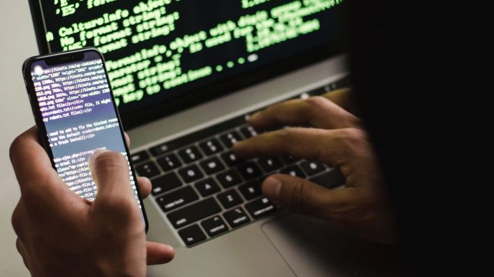 Eset: cele mai comune tipuri de fraude cibernetice, în perioada vacanțelor