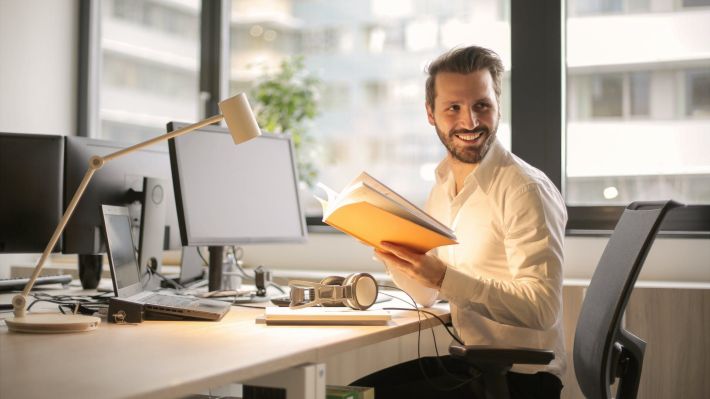 De la Gen Z, la Baby Boomers. Ce contează pentru fiecare generație la locul de muncă