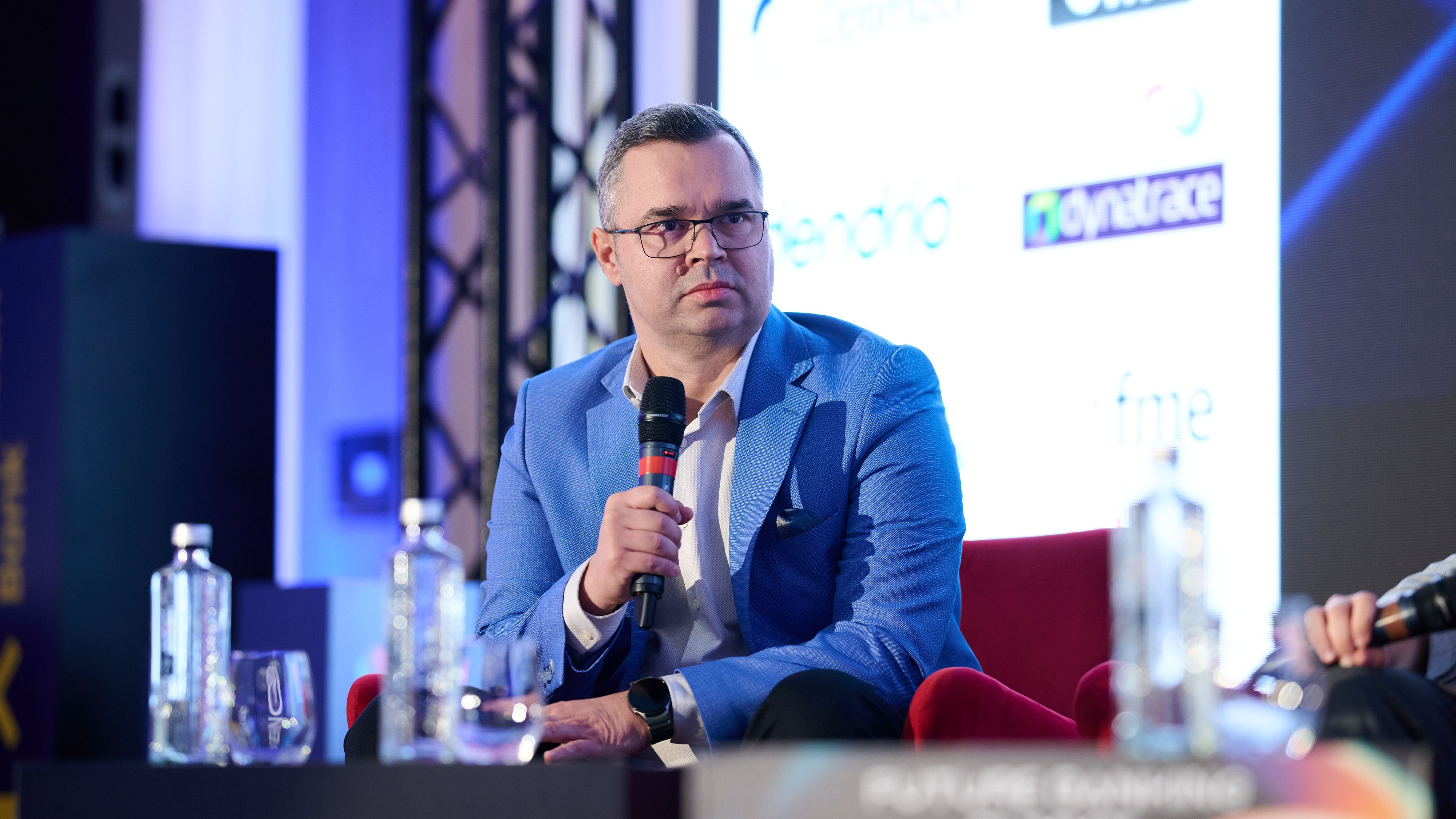 Oamenii de la țară sunt mai digitali. Pralea, CEC Bank: Când intri în agenție e posibil să dai de un vecin