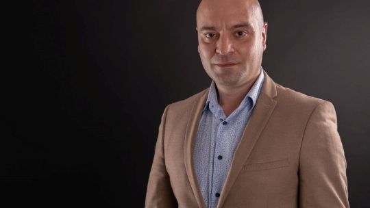 1 din 3 angajați din sistemul bancar ar accesa o franciză în domeniul brokerajului bancar